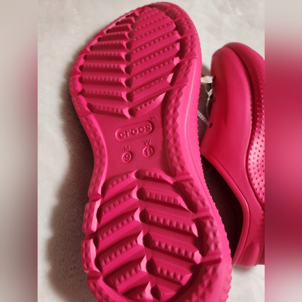 CROCS Kids Water Shoes - Vibrant Pink - Picture 4 of 4